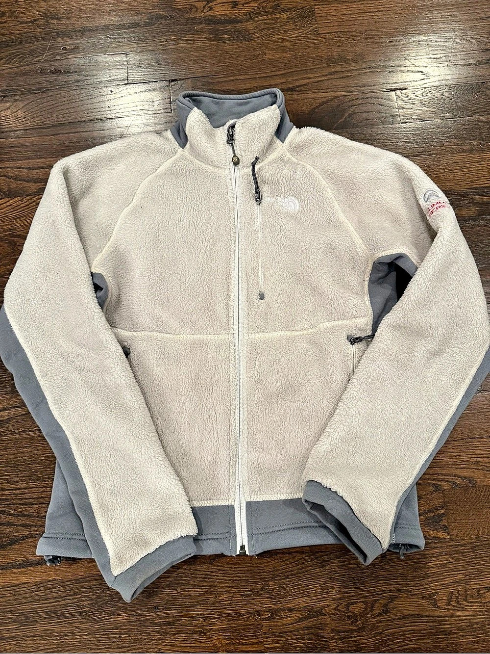 The North Face Summit Series High Pile Fleece Full-Zip Jacket Cream & Gray
